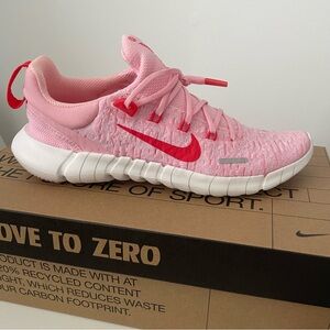 Nike Free Run 5.0 sneakers